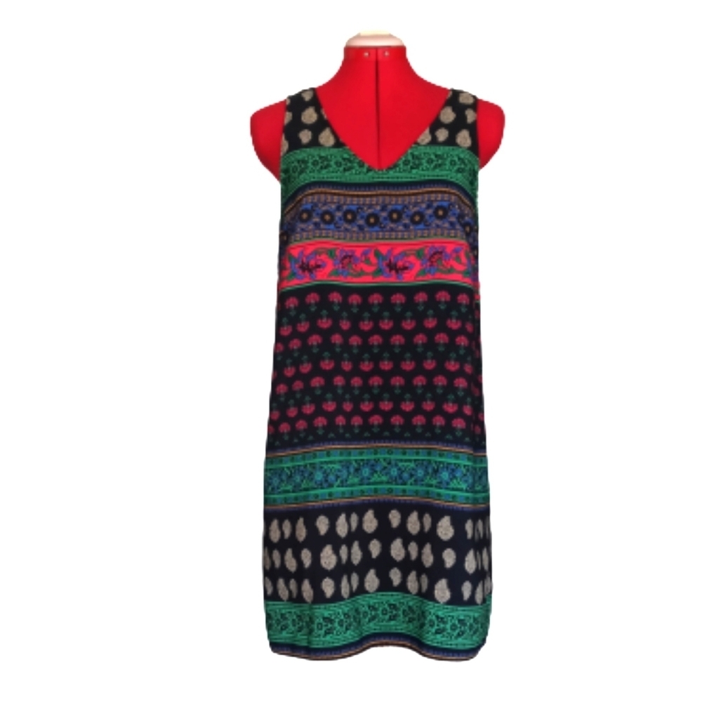 Staring at Stars V-neck Sleveless Mini Dress  Sz M